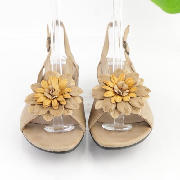 Bussola Womens Lisboa Sandals Size 38 7 Tan Leather Slingback Big Flower Shoes - Picture 13 of 13